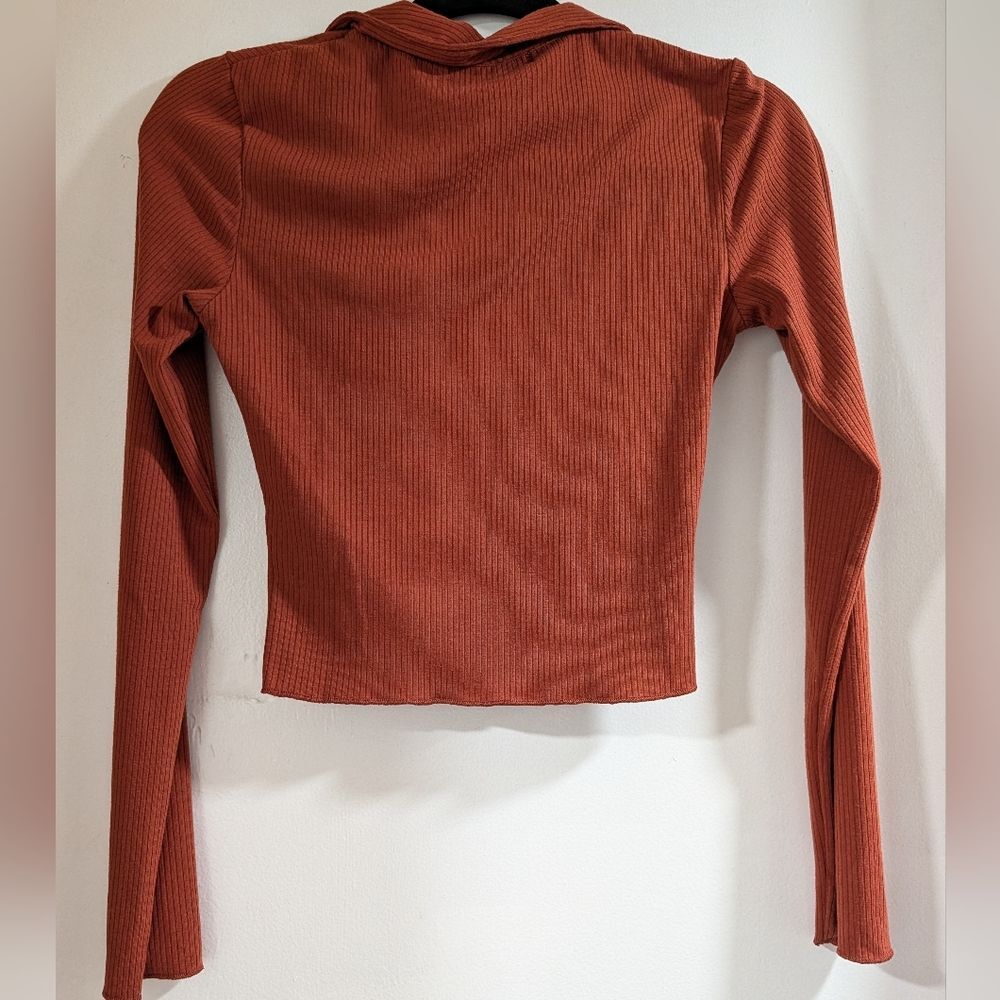 Urban Outfitters Rust Ruched Blouse - Picture 3 of 3